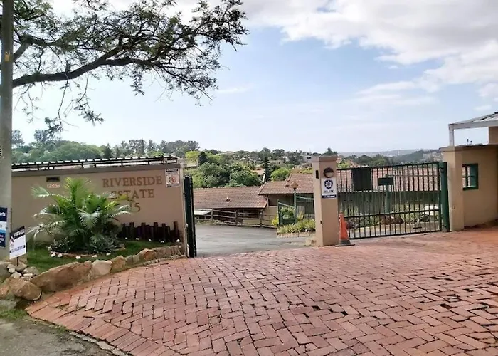 Carrington Heights Luxurious Guesthouse